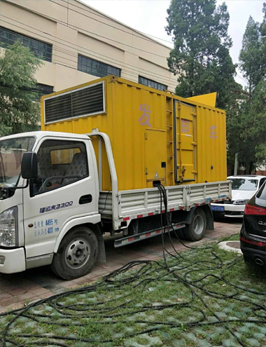 平房发电车出租-柴油发电机组排烟系统设计要求及其考虑因素