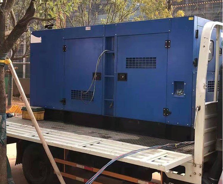 平房柴油发电机组空气滤清器多久更换一次？