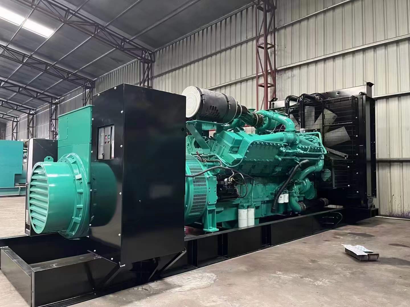 平房如何降低 800kW 柴油发电机输出电流的波动？