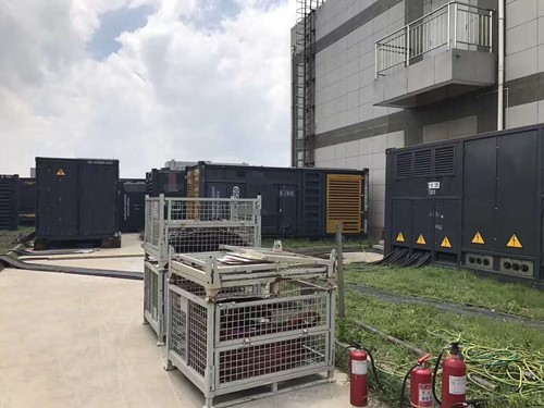 平房除了定期检查，还有哪些方法可以及时发现接触式转速表探头的磨损？