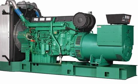 平房发电机除垢后需要用清水冲洗水冷式机油散热器几次？